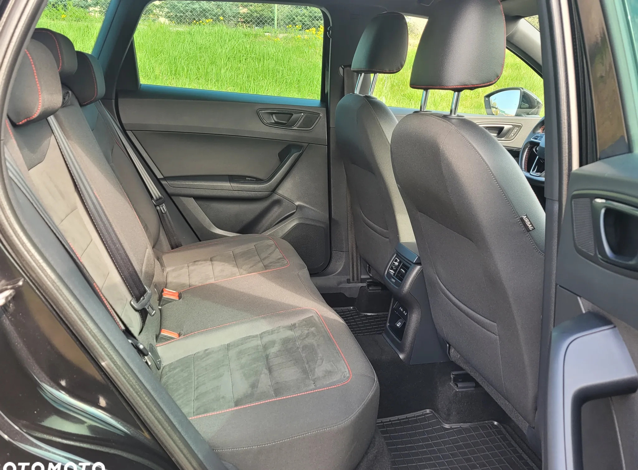 Seat Ateca cena 88700 przebieg: 149895, rok produkcji 2019 z Iława małe 781